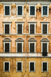 16 Fenster<br>offene edition 16 Fenster - PHOTOGALERIE WIESBADEN - im süden - fenster und türen