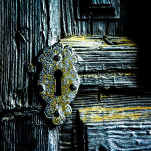 grosses Schluesselloch<br>offene edition grosses Schlüsselloch - PHOTOGALERIE WIESBADEN - im süden - fenster und türen