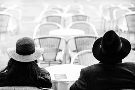 paar mit hut paar mit hut